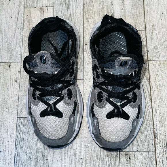 FILA Ray Tracer Evo 2 GS Boys Shoes Size 12✨ - Picture 12 of 13